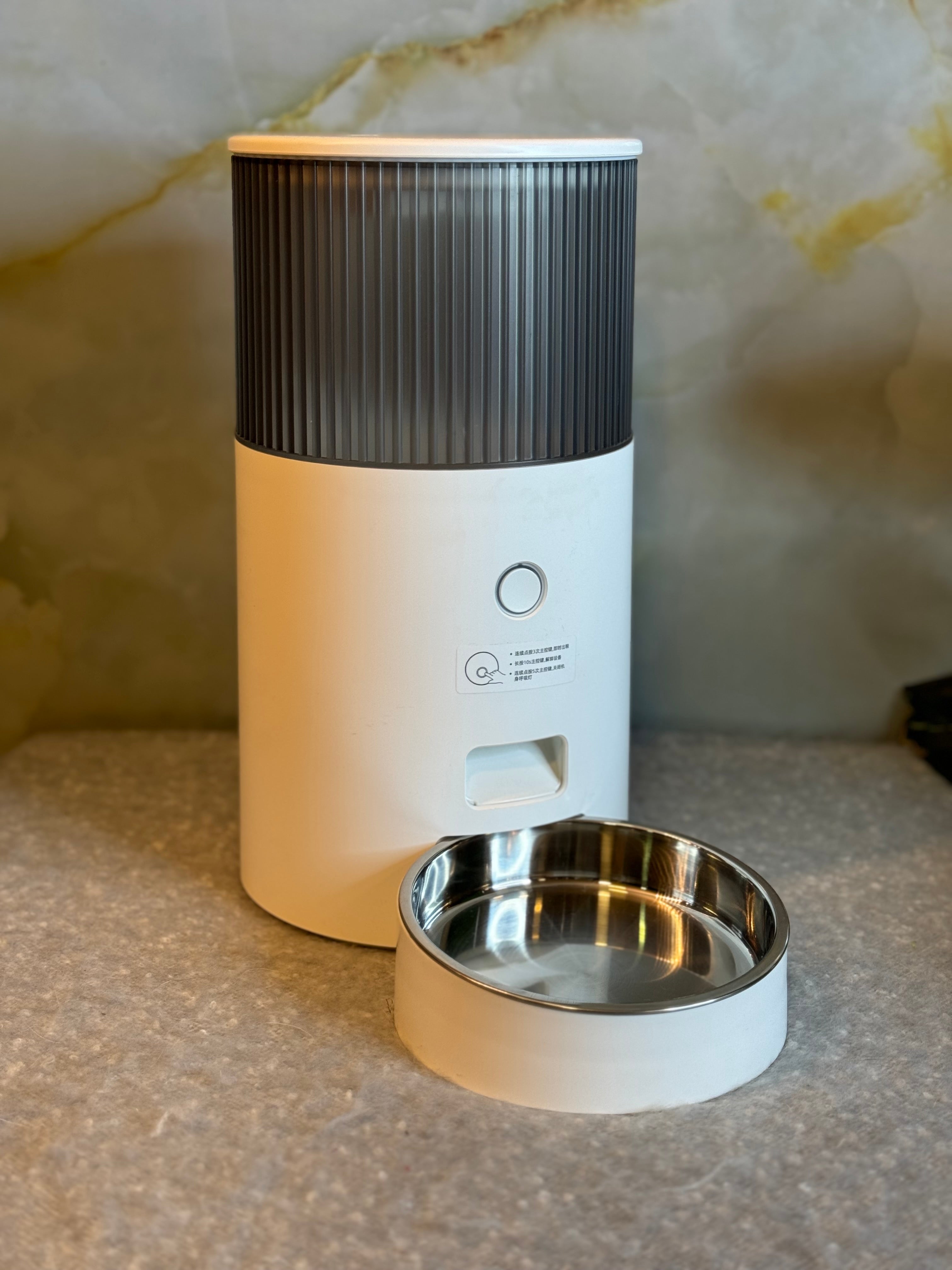 Comedero automático sencillo